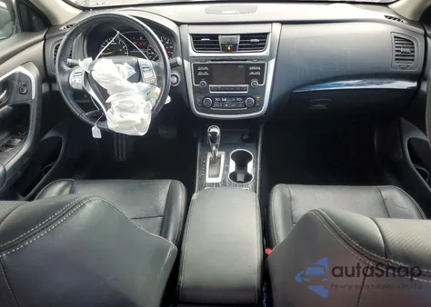 2016 Nissan Altima 2.5 z USA, uszkodzony, nr VIN 1N4AL3AP4GC121069